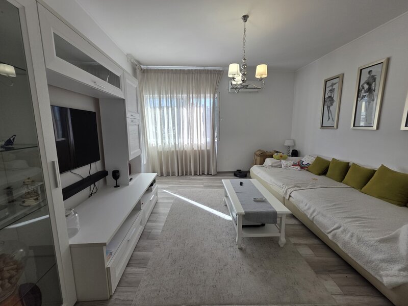 Armeneasca, Universitate, 10 minute metrou, renovat complet, centrala