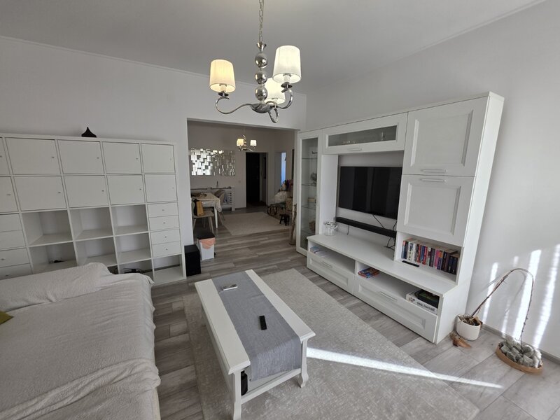 Armeneasca, Universitate, 10 minute metrou, renovat complet, centrala
